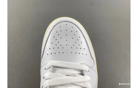 DC0774-109 Low AIR JORDAN 1 1117